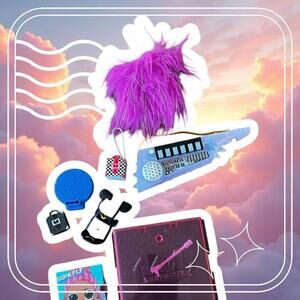 Lol Surprise doll record player with record, body armor, bag keyboard & more